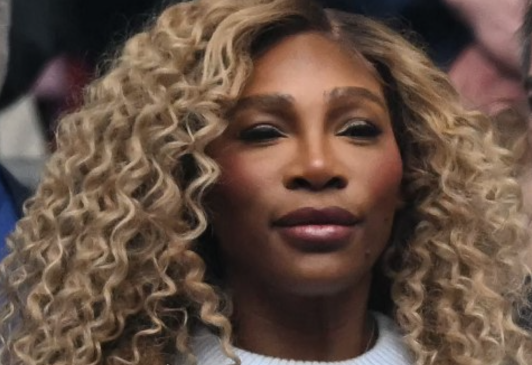 Vagány luxus feketén-fehéren – Serena Williams időtlen gyönyörű konyhája 