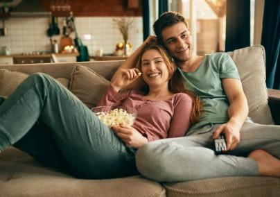 3 sorozat a Maxon, amit pótolnod kell, ha még nem láttad