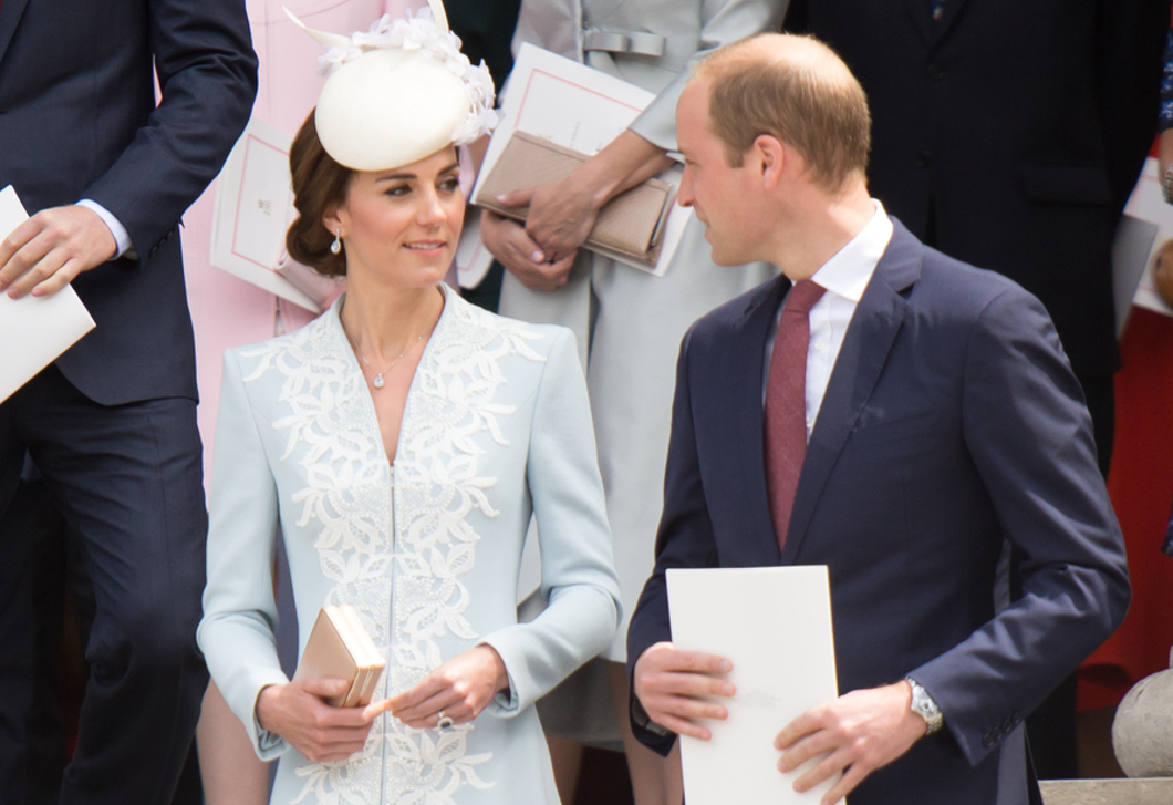 A testbeszéd-szakértő szerint Katalin hercegné és Vilmos herceg ezekkel a gesztusokkal jelzik a szeretetüket