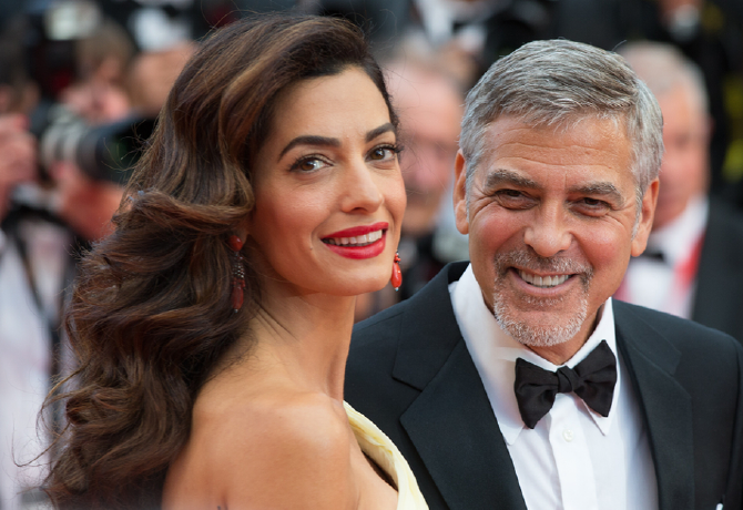 Ez Amal Clooney kedvenc rúzsa, amiért évek óta rajong