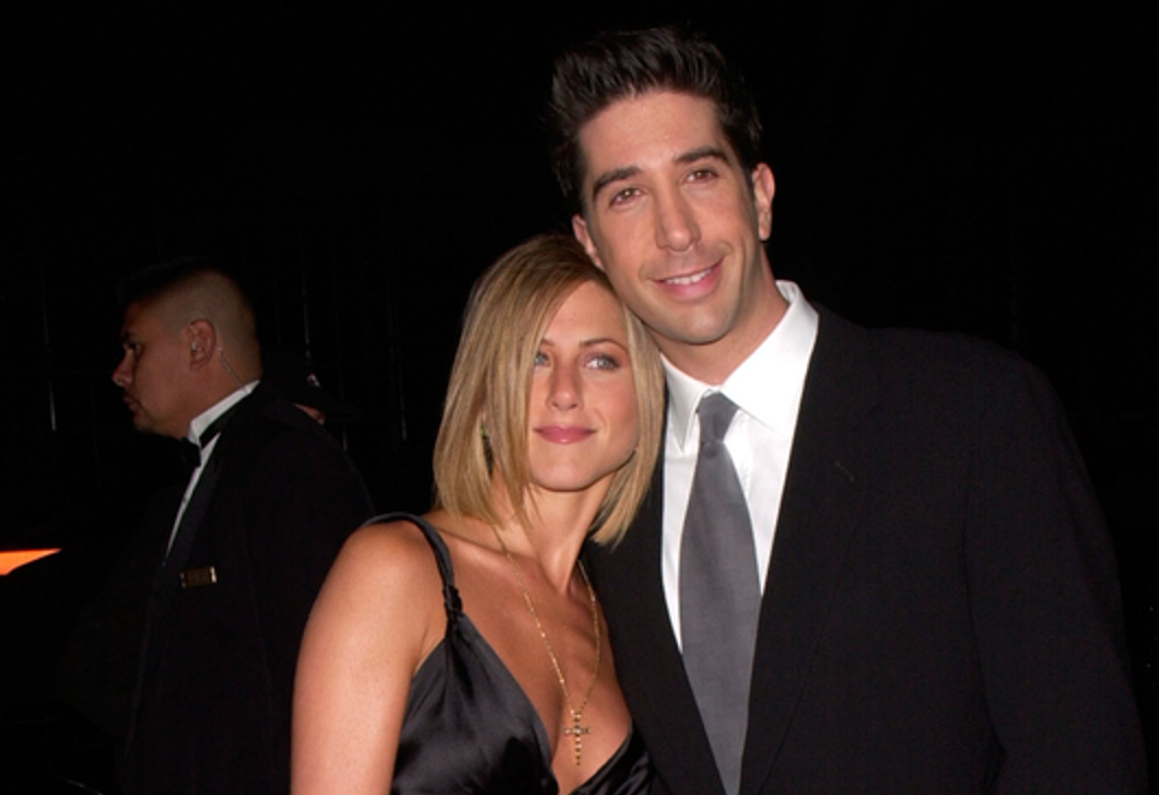 Itt a nap videója! Jennifer Aniston és David Schwimmer együtt szerepel a Super Bowl reklámjában