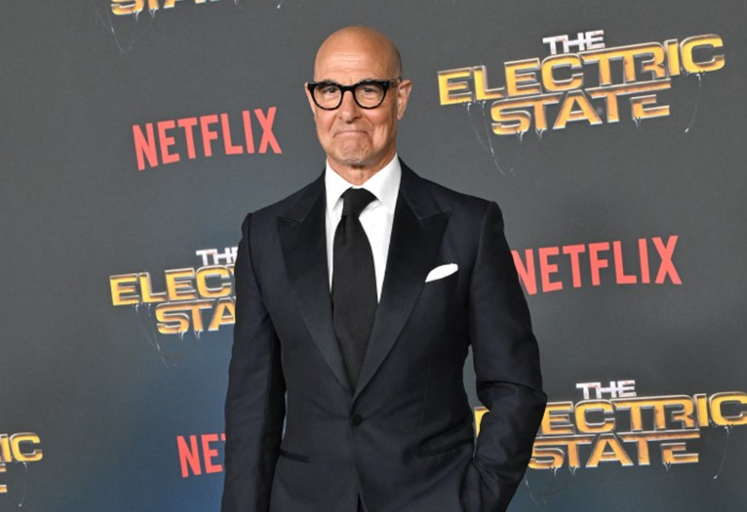 Nyitott polcokkal praktikusan? Stanley Tucci konyhai galériája