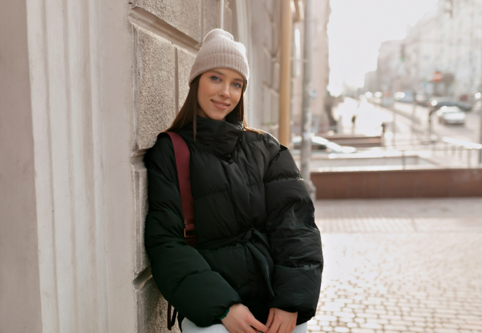 Ezt a 3 puffer kabátot imádják most a nők, így viselheted tökéletesen