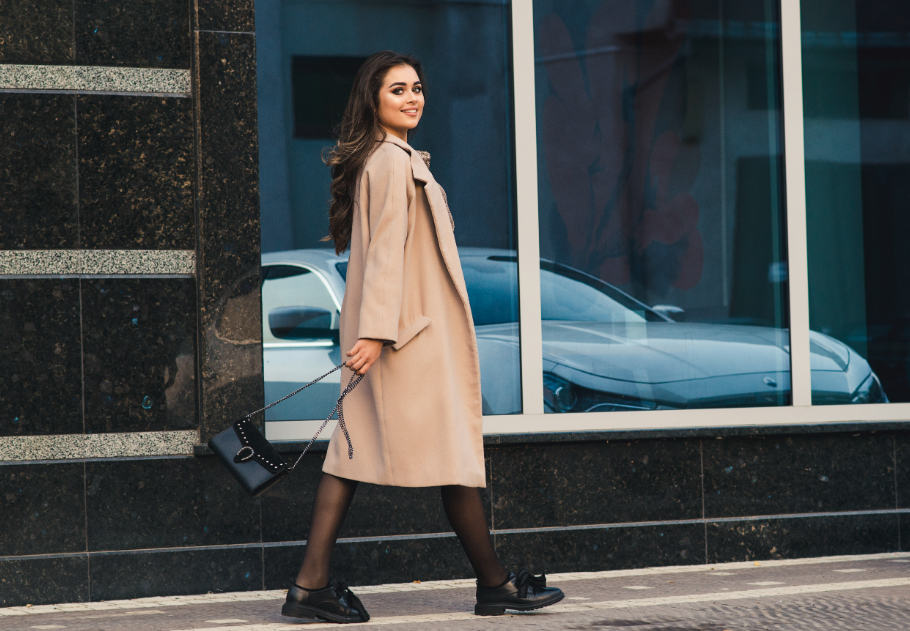 10 ruhadarab, amire érdemes beruházni a stylistok szerint, évekig hordhatod őket, főkép