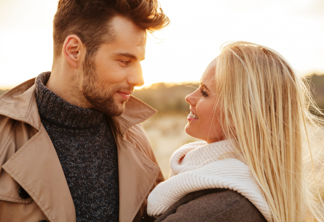 Íme a kérdések, amiket fel kell tenned magadnak, mielőtt újra randizni kezdesz az exeddel