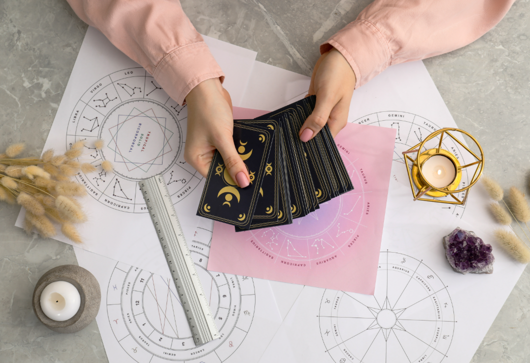 Mit üzen a tarot kártya a csillagjegyed szerint erre a hétre? – 2025. szeptember 29-október 5.