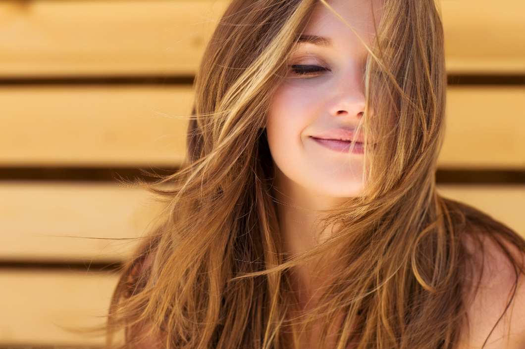5 tipp, amivel egészségessé varázsolhatjuk hajunkat tavasszal