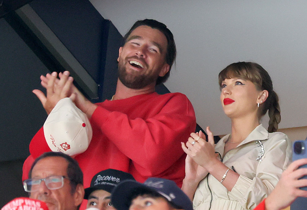 Megszólalt az ékszerész, aki Taylor Swift eljegyzési gyűrűjét tervezte: ezt üzente a rajongóknak