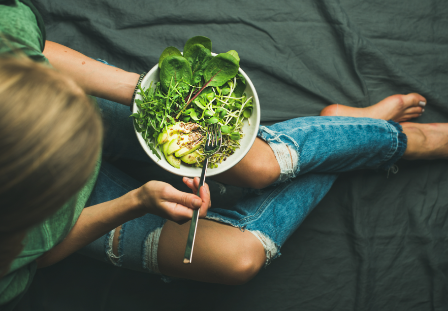 Milyen ételek segíthetnek megőrizni a haj természetes színét?, főkép