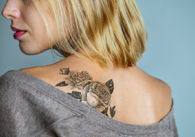 Hihetetlen összefüggést találtak a limfóma és a tetoválás között