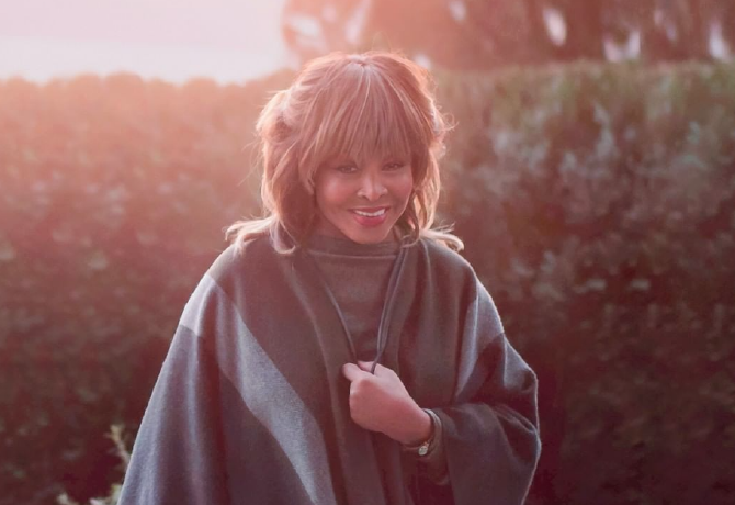 Megható üzenetekkel búcsúztak a sztárok Tina Turnertől 