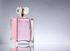 Ezek a legtökéletesebb parfümök azoknak, akik nem szeretik az erős illatokat