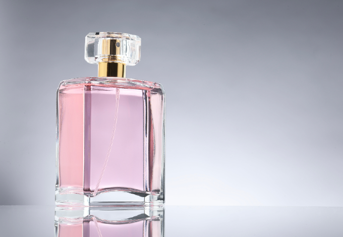 Ezek a legtökéletesebb parfümök azoknak, akik nem szeretik az erős illatokat
