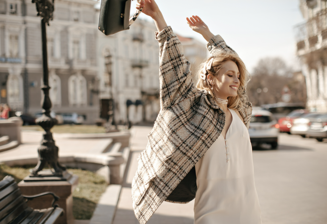 A tweed 2025 slágere – mutatjuk a legjobb outfit tippeket