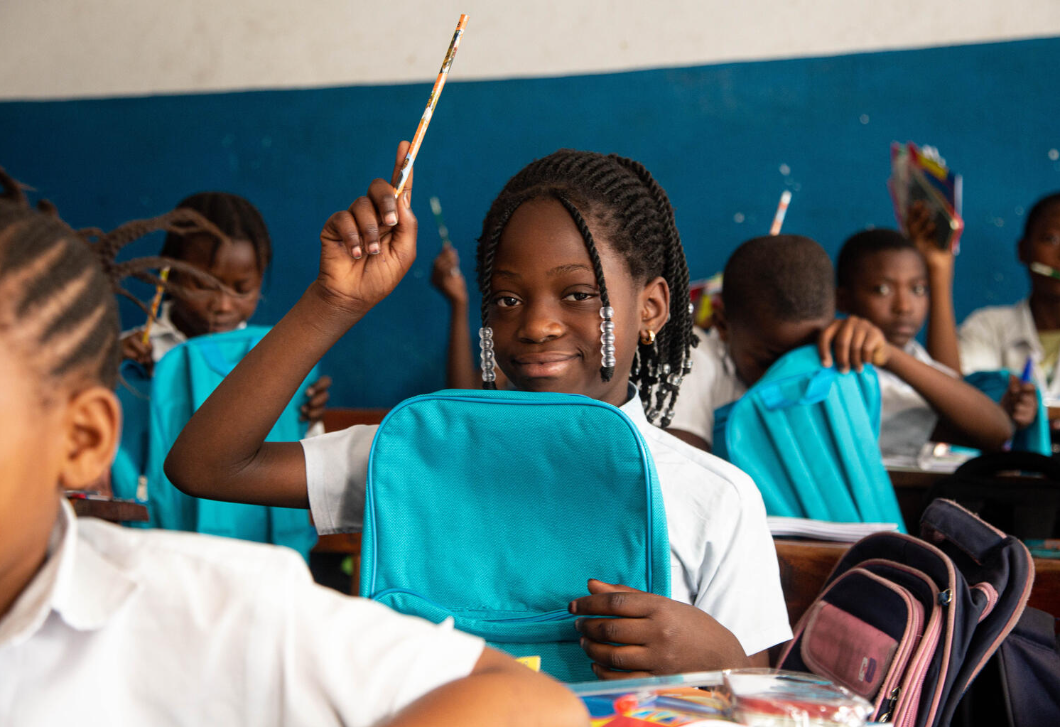 Esélyt a lányoknak, jövőt a világnak