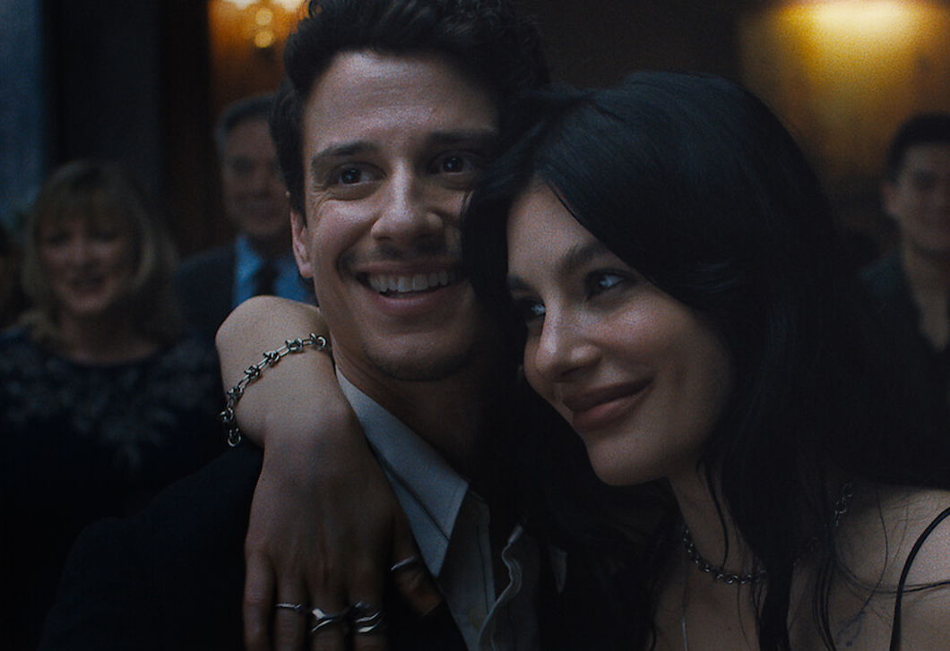 A Stranger Things alkotóinak új sorozata komoly figyelmeztetés lehet a jegyespároknak