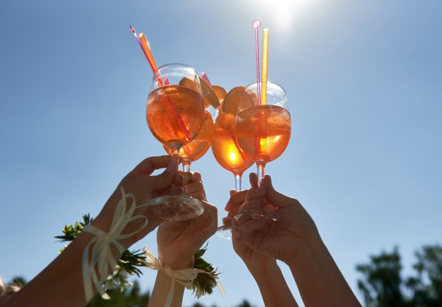 Megszületett a döntés: ebben a városban tilos mostantól alkoholt fogyasztani, főkép