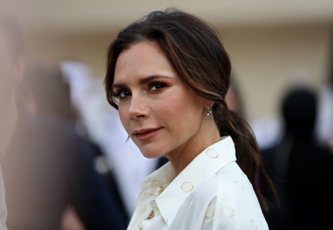 Az 50 éves Victoria Beckham edzés közben megmutatta az elképesztő alakját