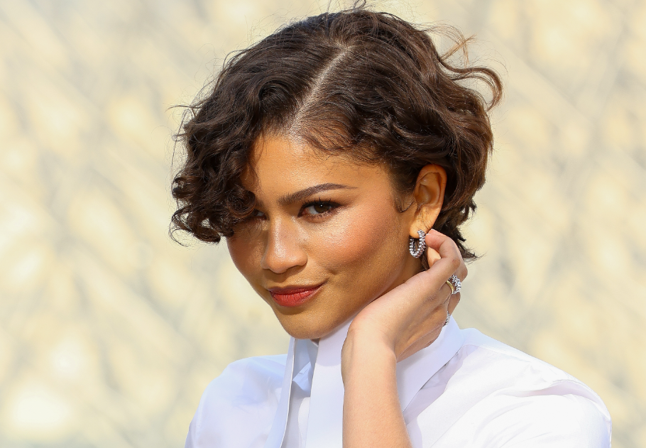 Egy gyűrű, ami többet mond ezer szónál: Itt az újabb bizonyíték, hogy Zendaya tényleg kimondta az igent Tom Hollandnak, főkép