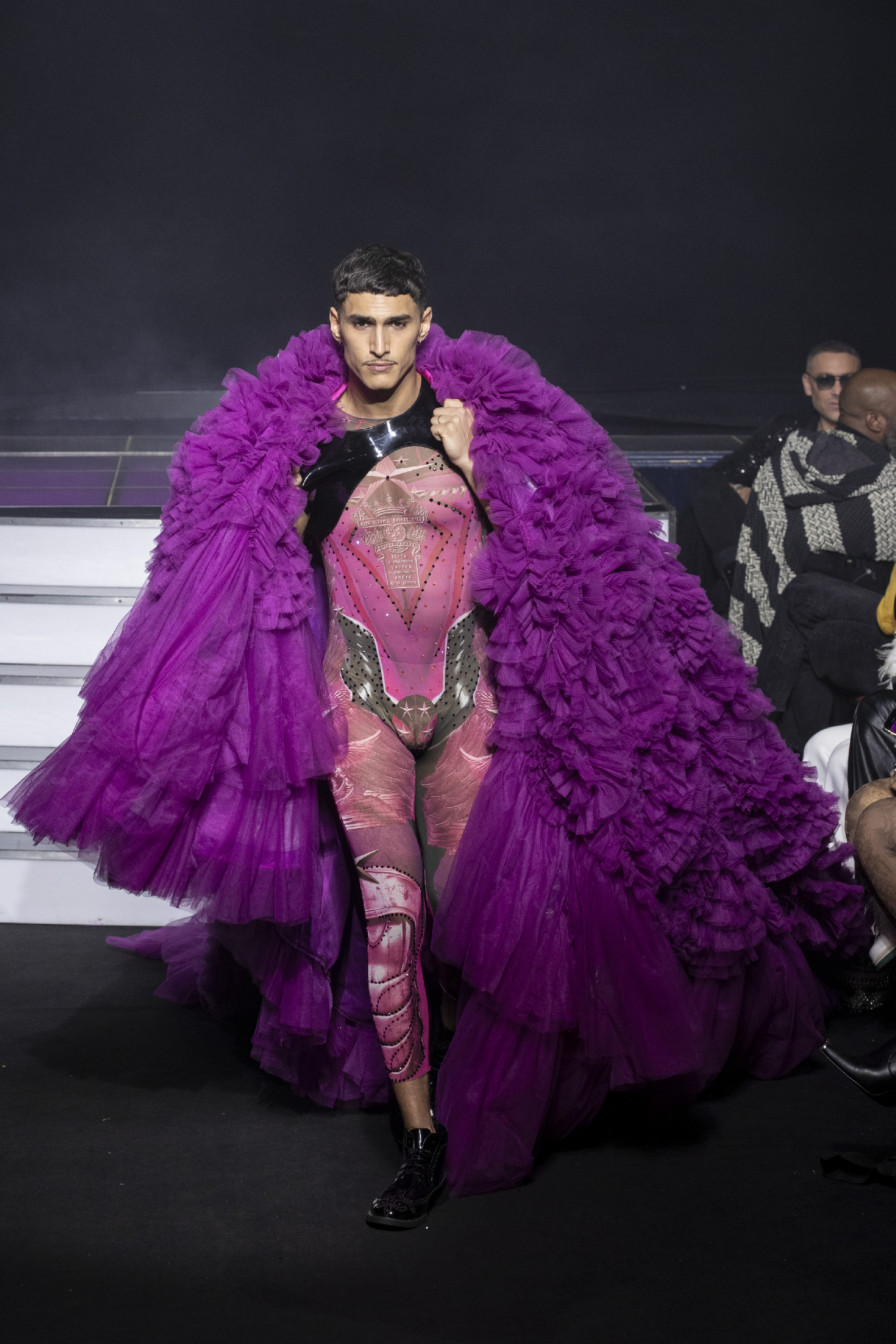 Dizájner szexjátékok is feltűntek az haute couture kifutóján