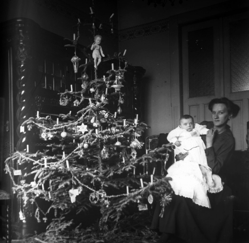 Mesélő képek: Az elmúlt 100 év legszebb karácsonyfái