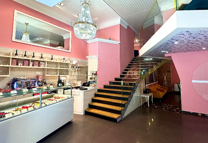 Málna The Pastry Shop