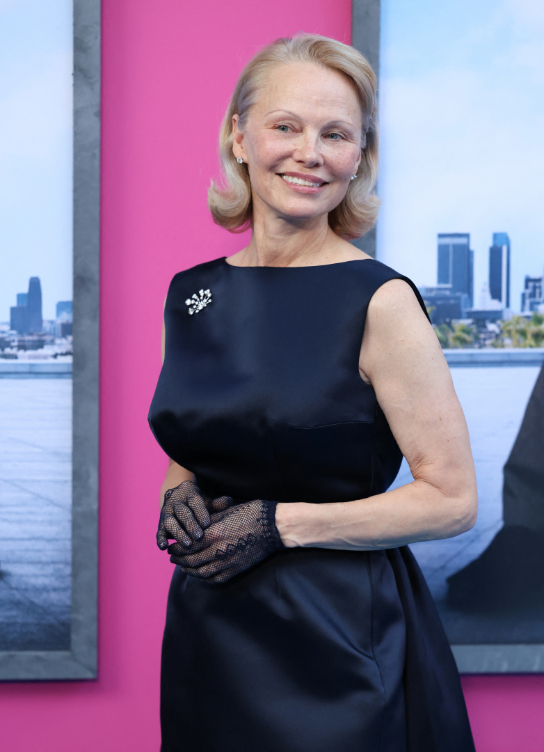 Pamela Anderson 2025
