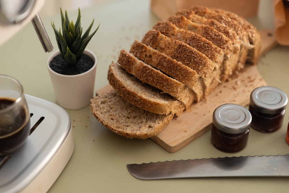 szeletelt teljes kiörlészű kenyér