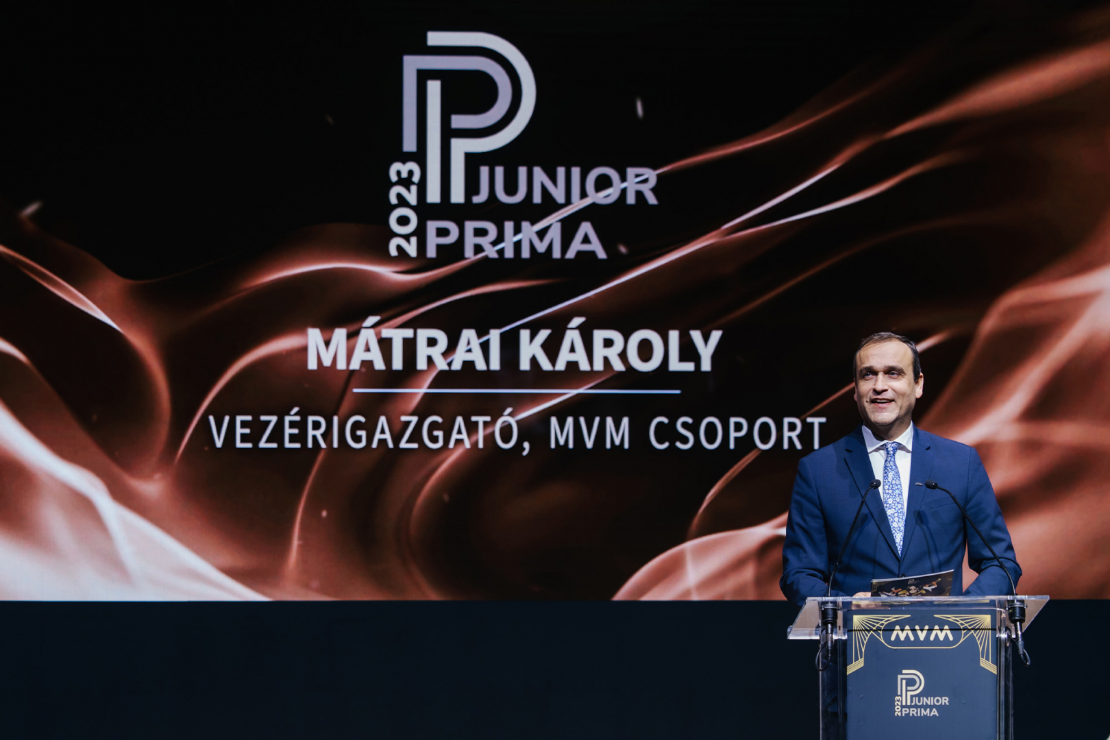 Mátrai Károly, az MVM Csoport vezérigazgatója köszöntötte a díjátadó vendégeit