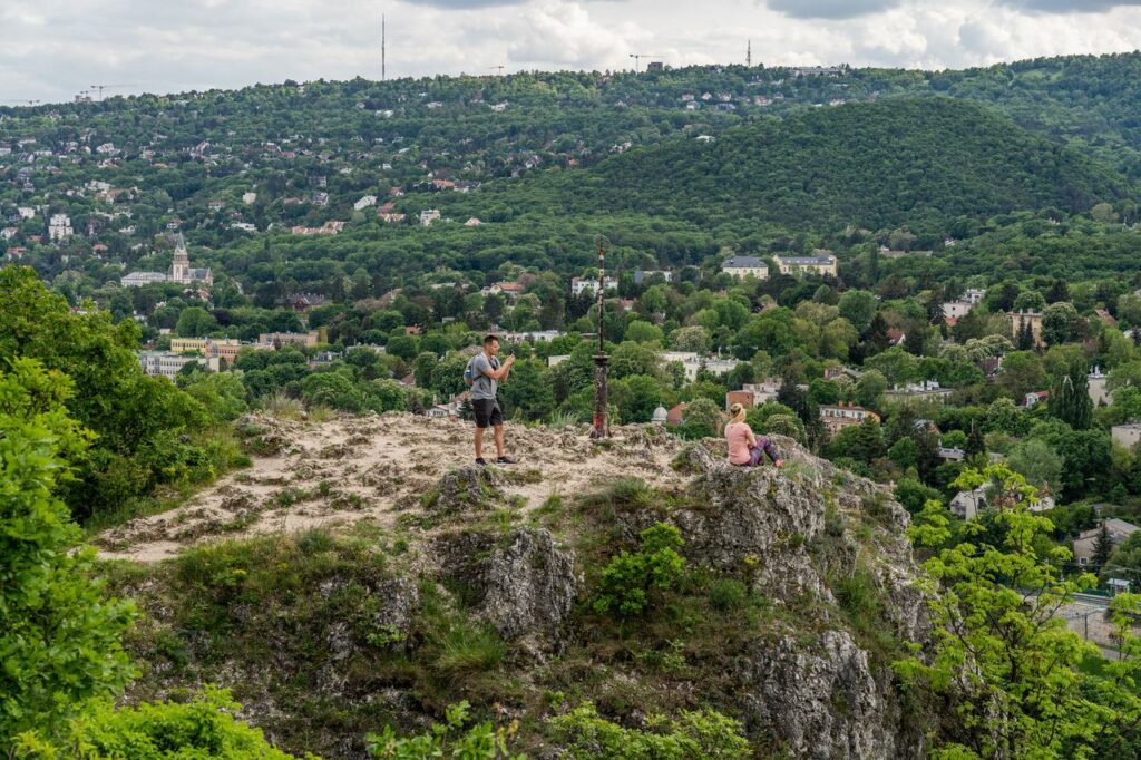 túra az Árpád-kilátótól az Apáthy-szikláig