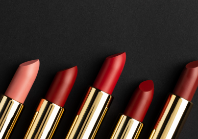 Mutatjuk, ezek lesznek a legrendibb rúzsok 2025 őszén Mutatjuk, ez...